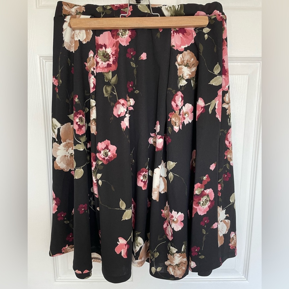 Flowered Faith and Joy skirt size Large
